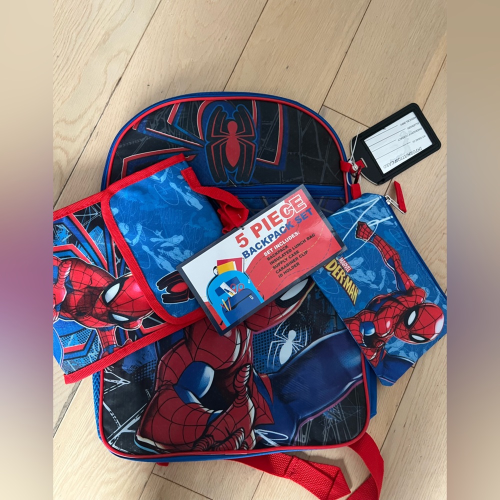 NWT Spiderman 5-Piece Backpack Set